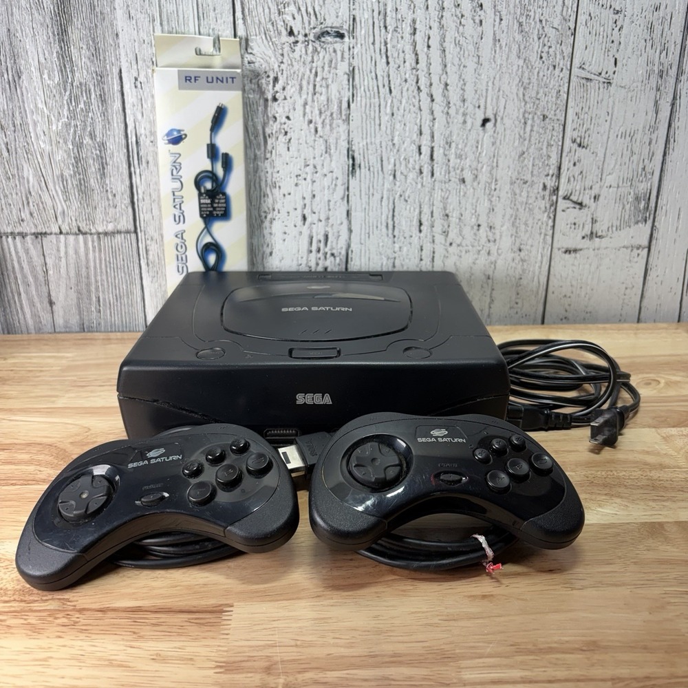 Sega Saturn mk8000a Console W/ Games and 2 Controllers Tested